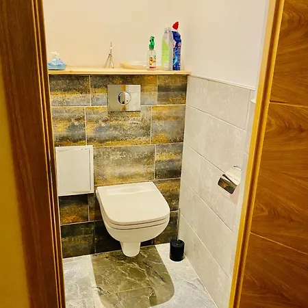 Liveriga Lägenhet *